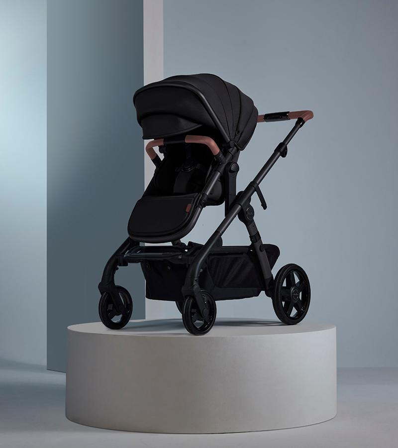 Silver Cross Wave 3 Stroller - Licorice