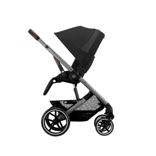 Cybex Balios S Lux 2 Stroller - Silver/Moon Black