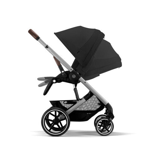 Cybex Balios S Lux 2 Stroller - Silver/Moon Black