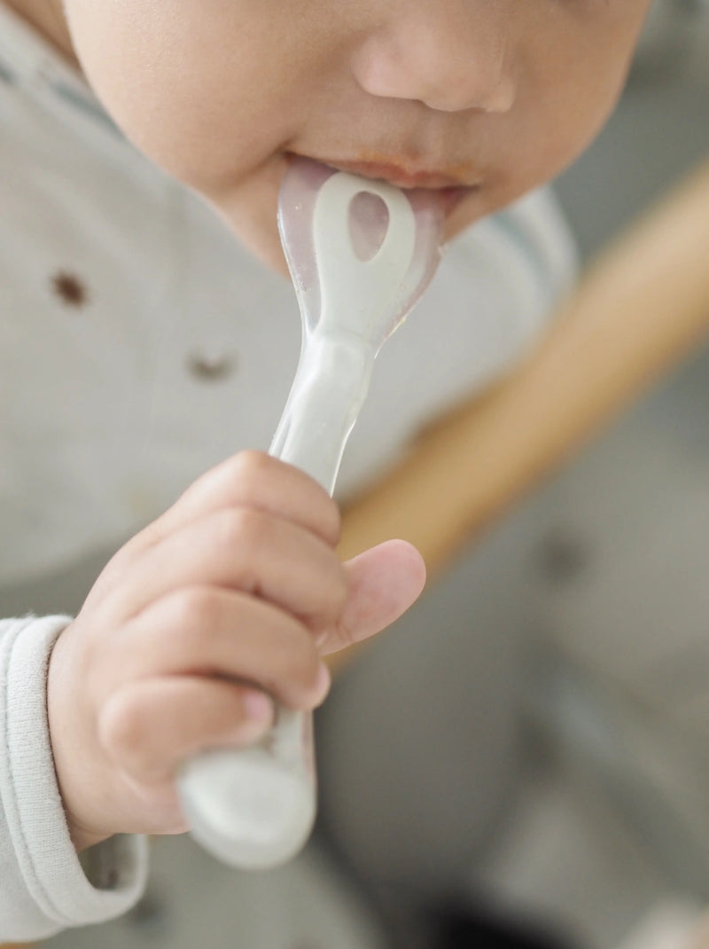 Beaba Toddler's Self-Feeding Spoons - Set of 4 in Drizzle