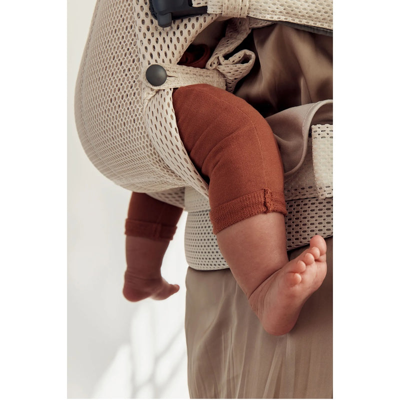 BabyBjörn Baby Carrier Harmony 3D Mesh Cream