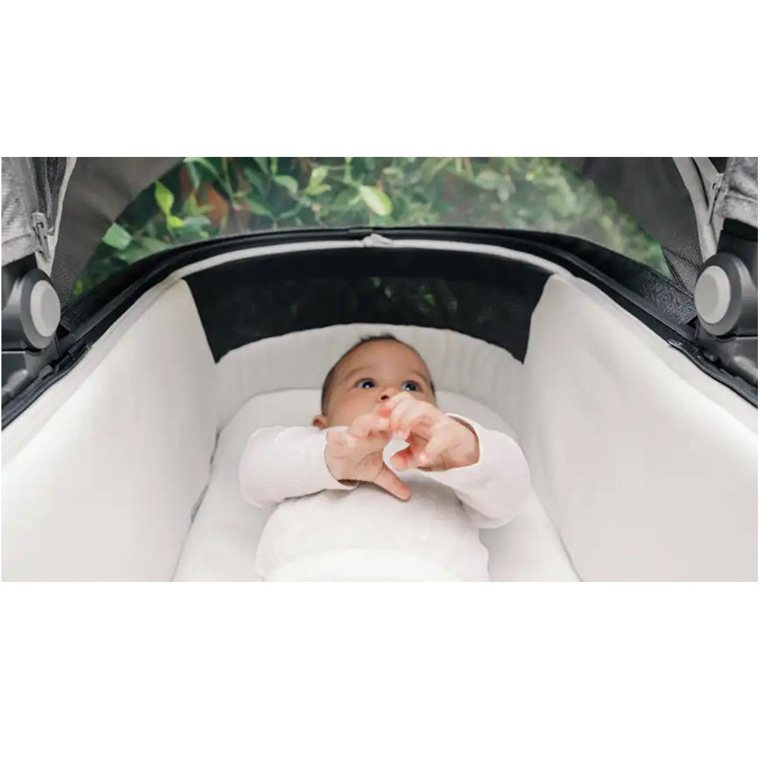 UPPAbaby Bassinet V3 - Jake Charcoal/Carbon Frame