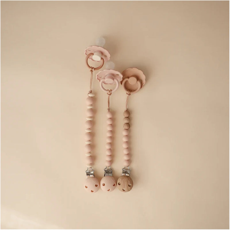 Mushie Silicone Pacifier Clip | Hera Blush