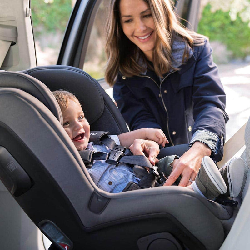 Nuna Rava Convertible Car Seat - Caviar